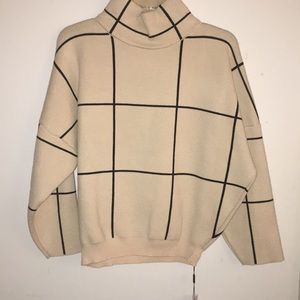 NWT: LINED TURTLE NECK SWEATER // NEVER WORN